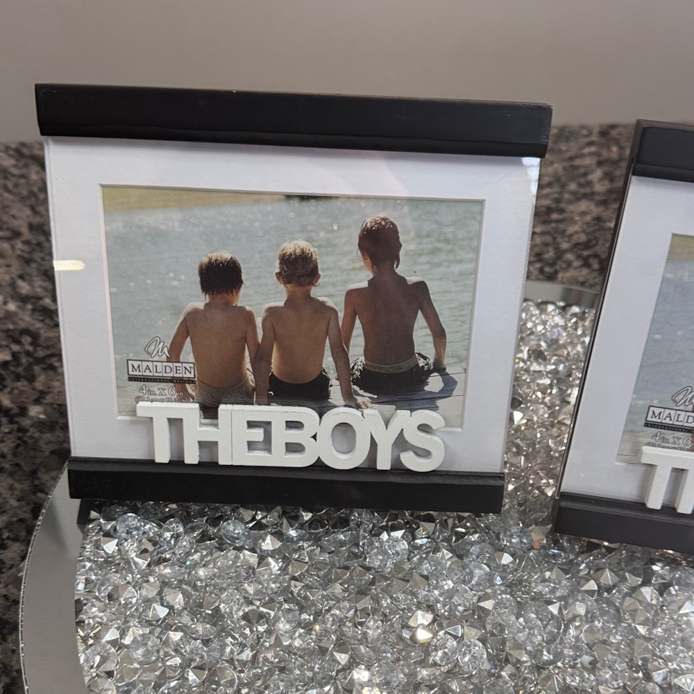 Malden Black and Silver 'The Boys' Photo picture Frame NWT set of 3 - Picture 4 of 7